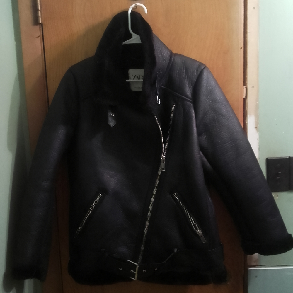 Zara Elegant Black Double‎ Faced Biker Jacket with Faux Fur Size Medium